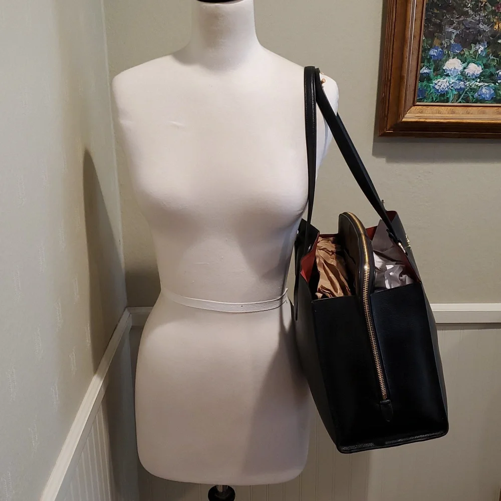 Coach Tatum Carryall 40 Tote - Picture 4 of 14